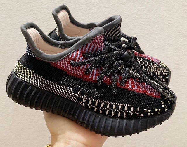 Adidas Yeezy 350 Boost Kids 15